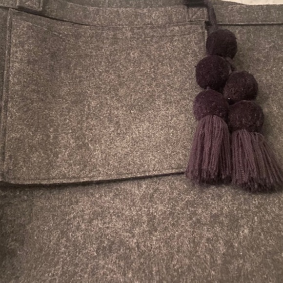 Oversized Felt Tote Charcoal Colour - Picture 4 of 8